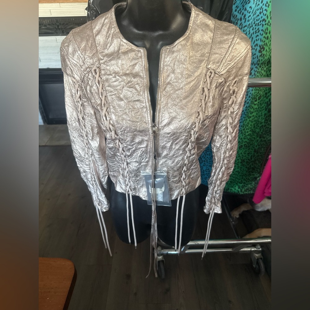 Vintage Alexander McQueen Metallic Light Pink Leather Jacket! NWT🔥10 out of 10🔥